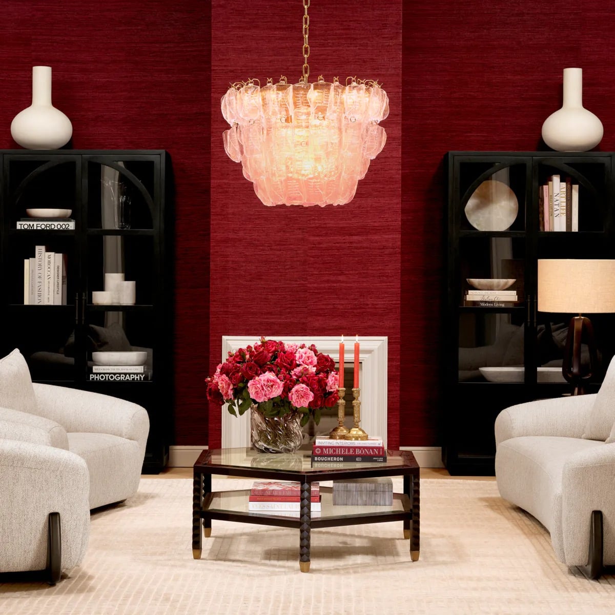 San Bernardino Cabinet in Classic Black
