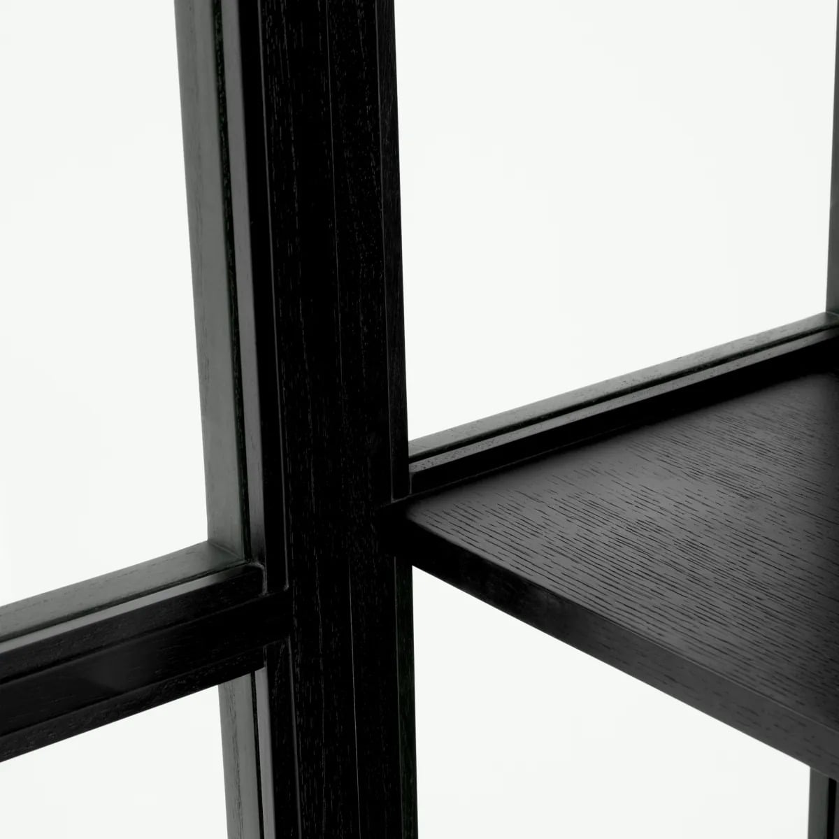 San Bernardino Cabinet in Classic Black