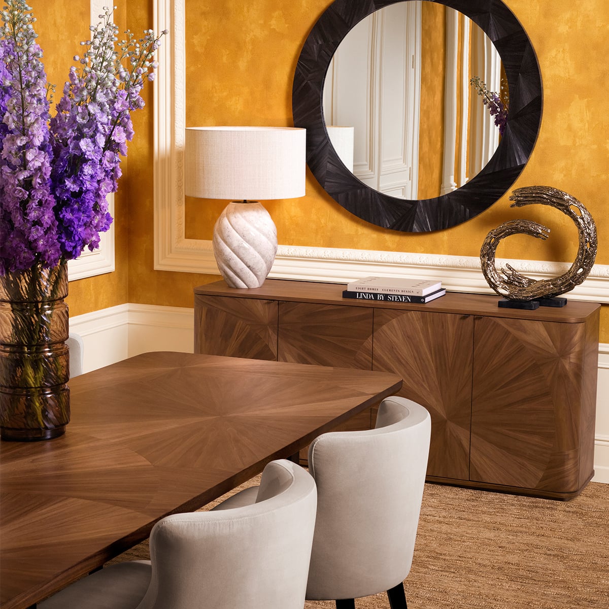 Cassara Mirror in Black