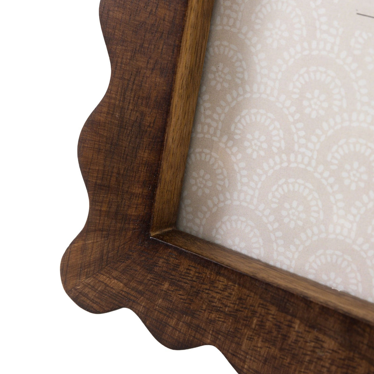 Avila Wooden Scallop Photo Frame 7x5"