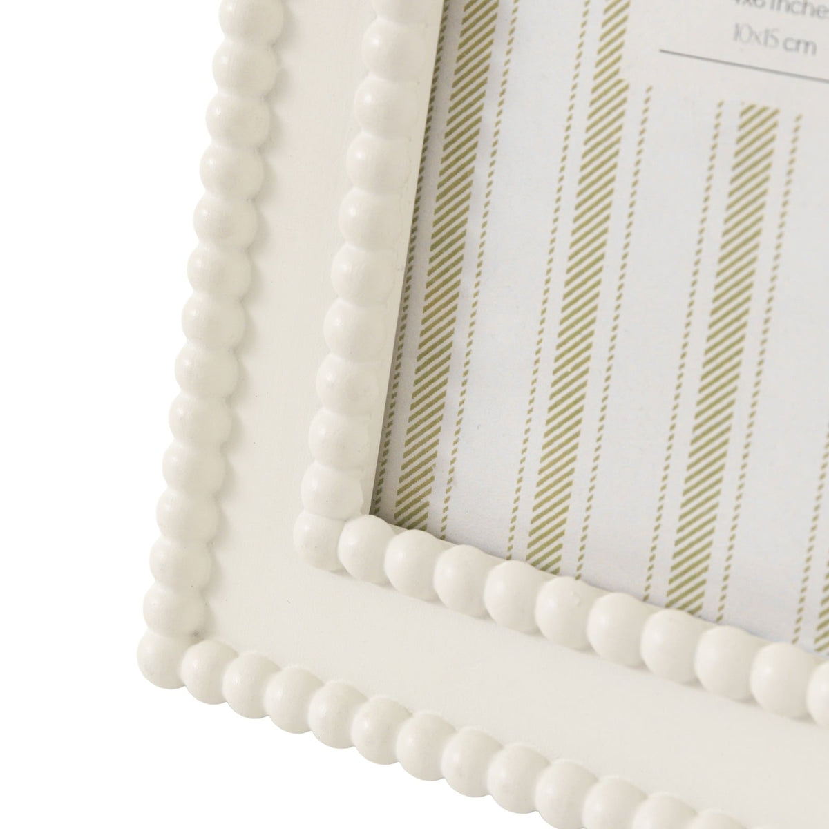Cove Beaded Photo Frame 6x4" in White