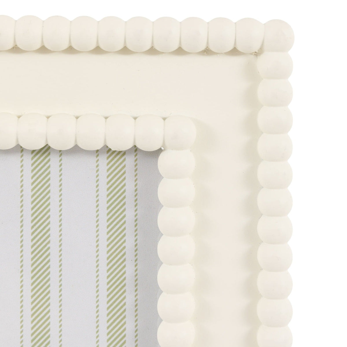 Cove Beaded Photo Frame 7x5" in White