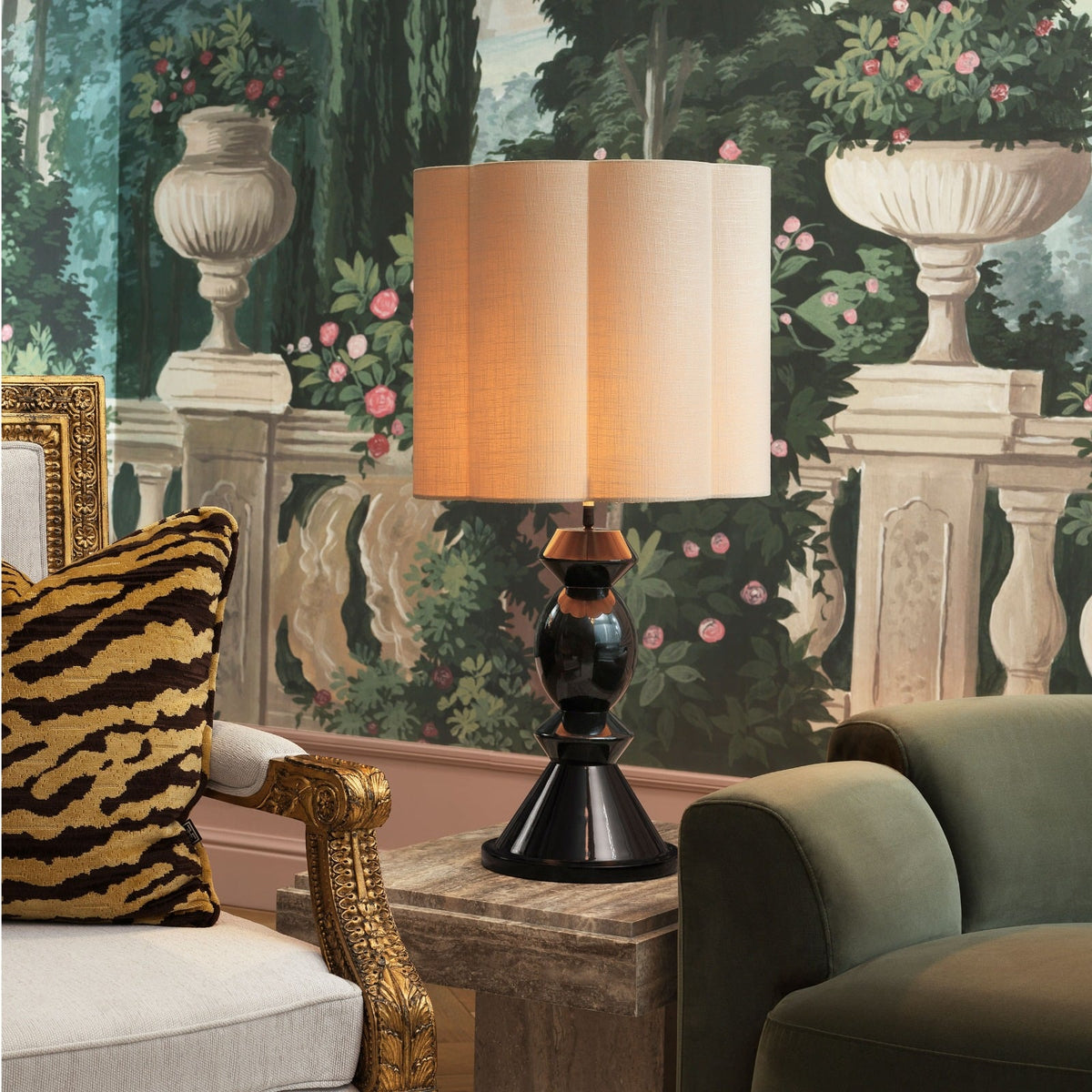 Dionne Table Lamp in Black