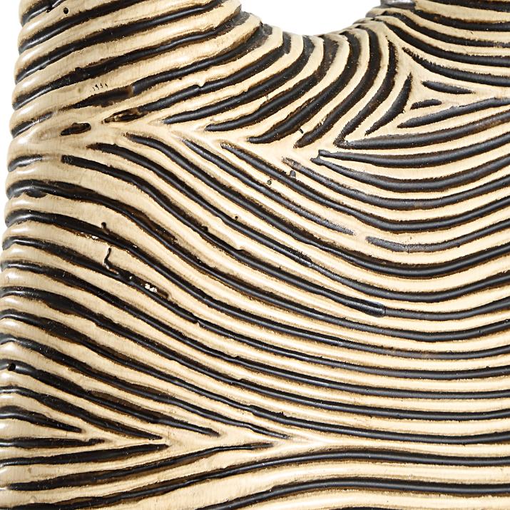 Pochette Ribbed Abstract Sculpture