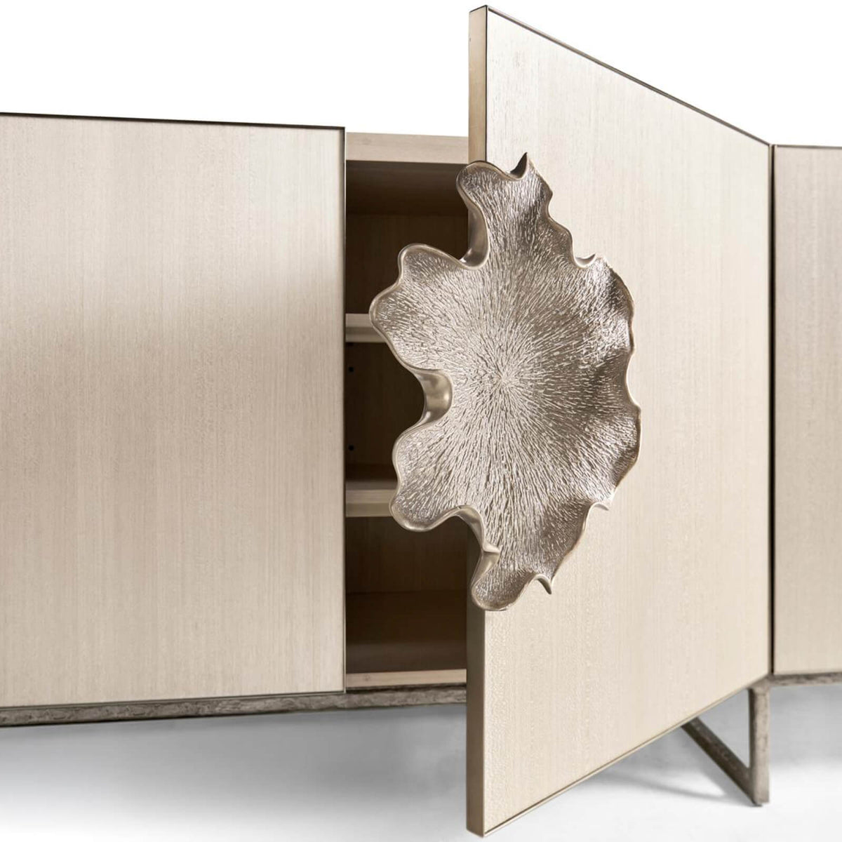 Cynaria Sideboard