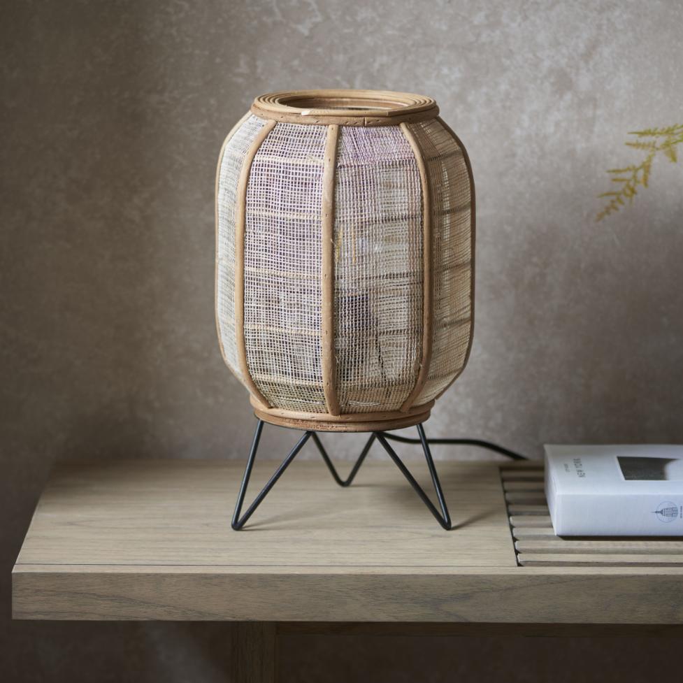 Zaru Table Lamp
