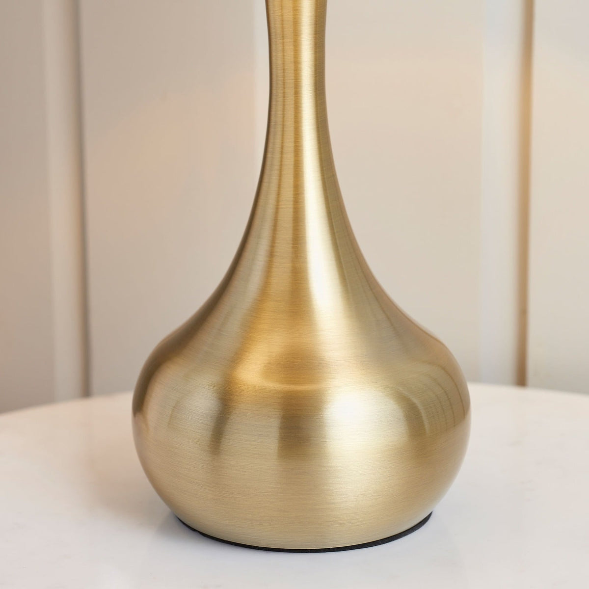 Kington Table Lamp in Brass