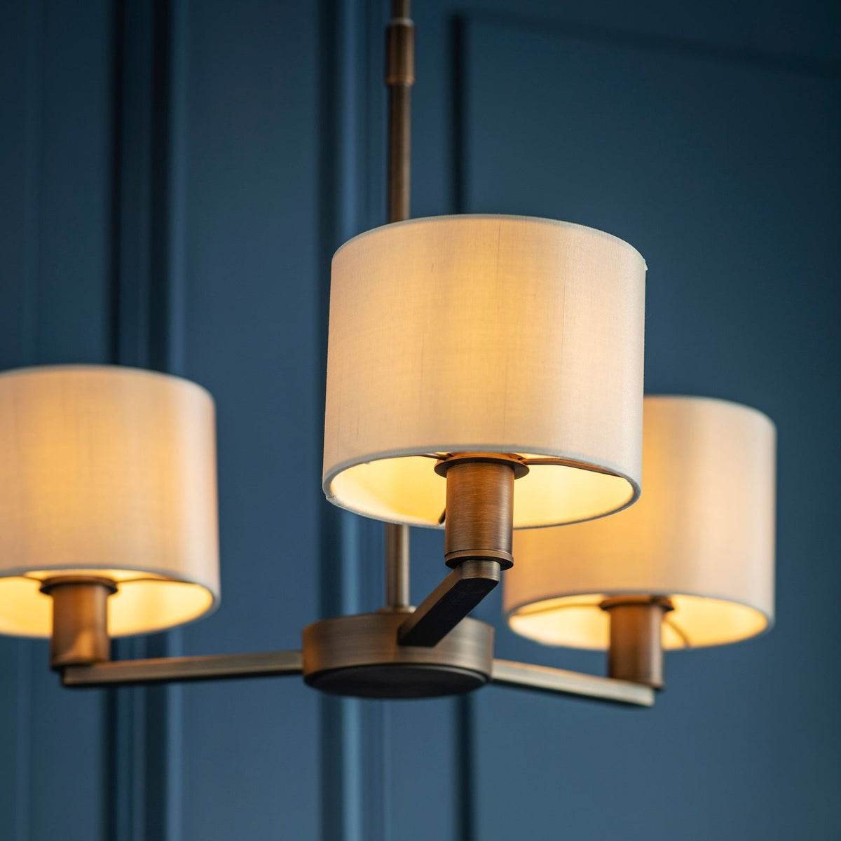 Thorpe Pendant Light in Bronze - Small