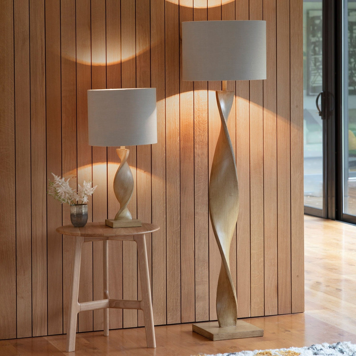 Arius Table Lamp