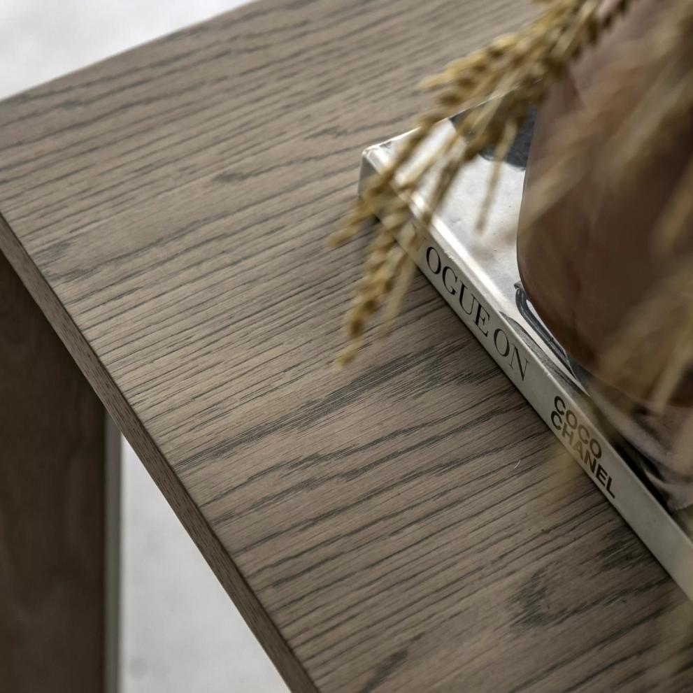 Svena Side Table