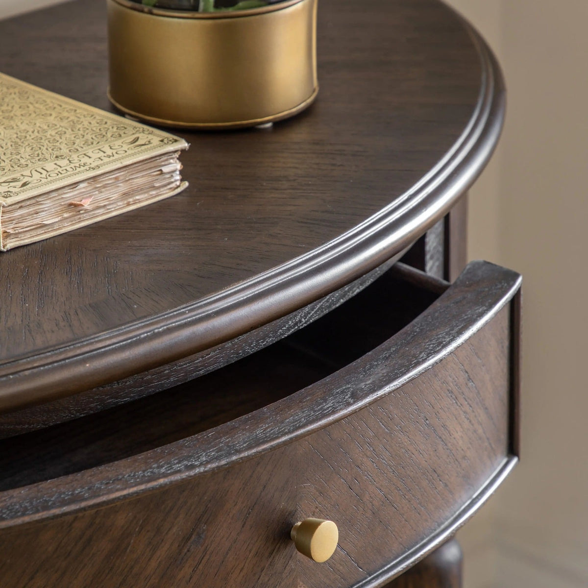 Buckingham Demi Lune Table
