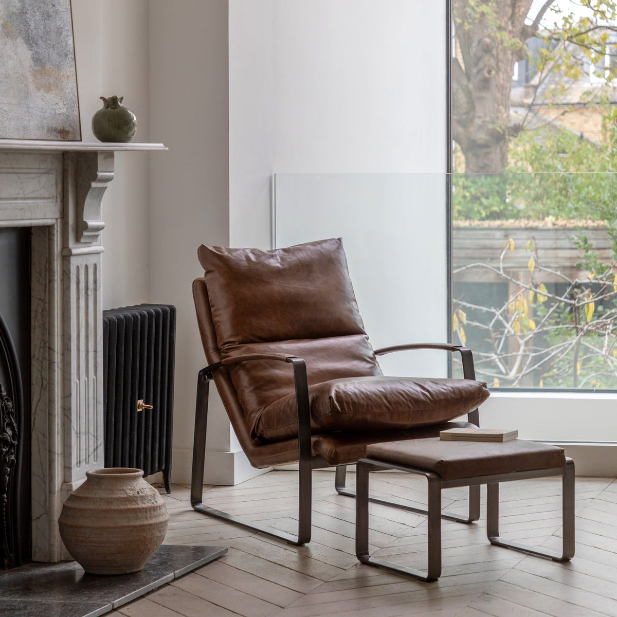 Wimbourne Lounger in Brown Leather