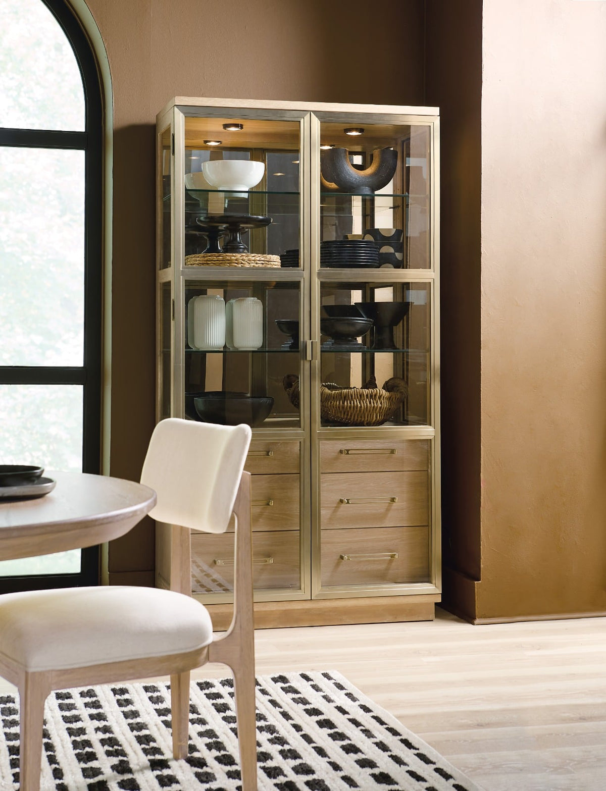 Banyon Bay Display Cabinet