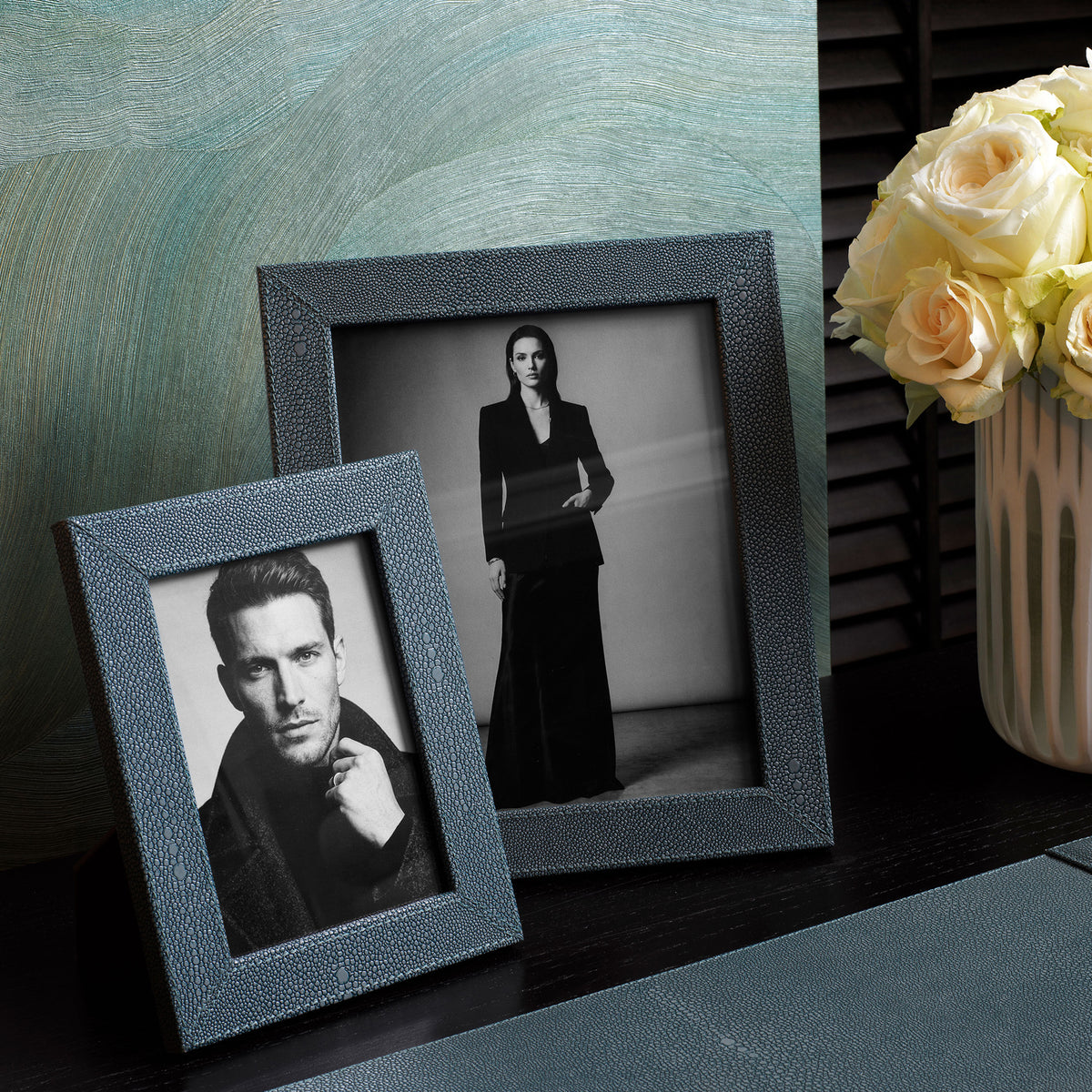 Scaleo Picture Frame in Faux Blue Shagreen - Set of 2