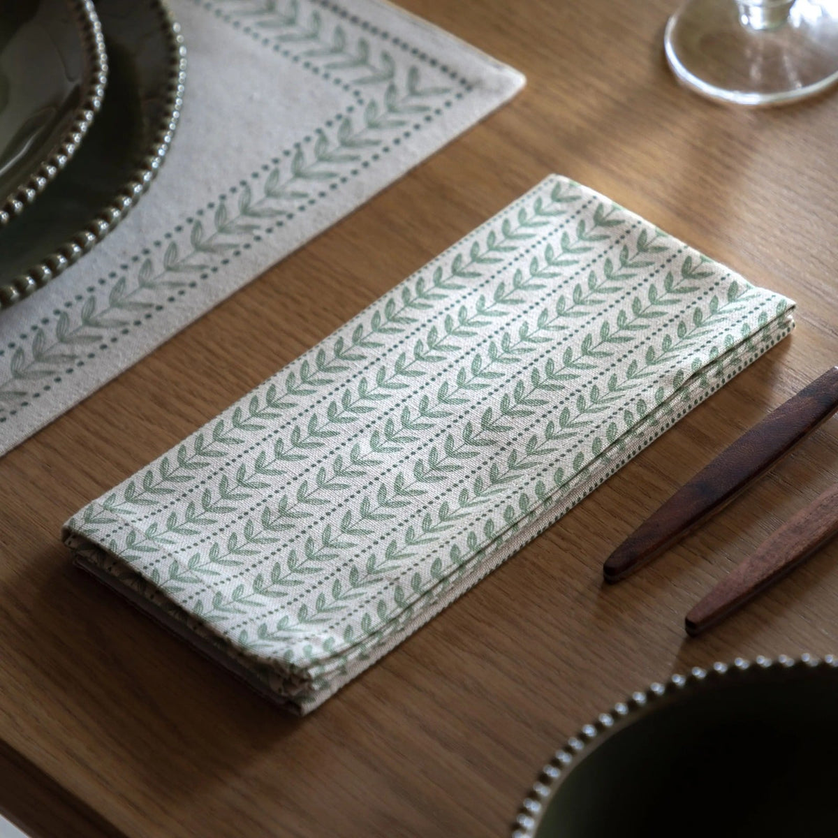 Arbor Leaf Napkins in Natural, Set of 4