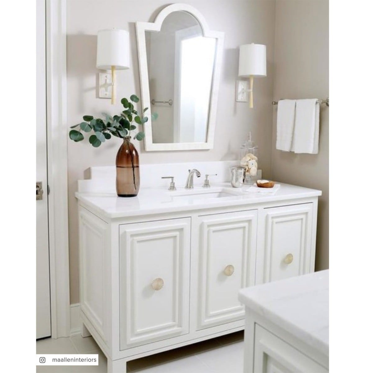 Refined Rib Wall Light | China White