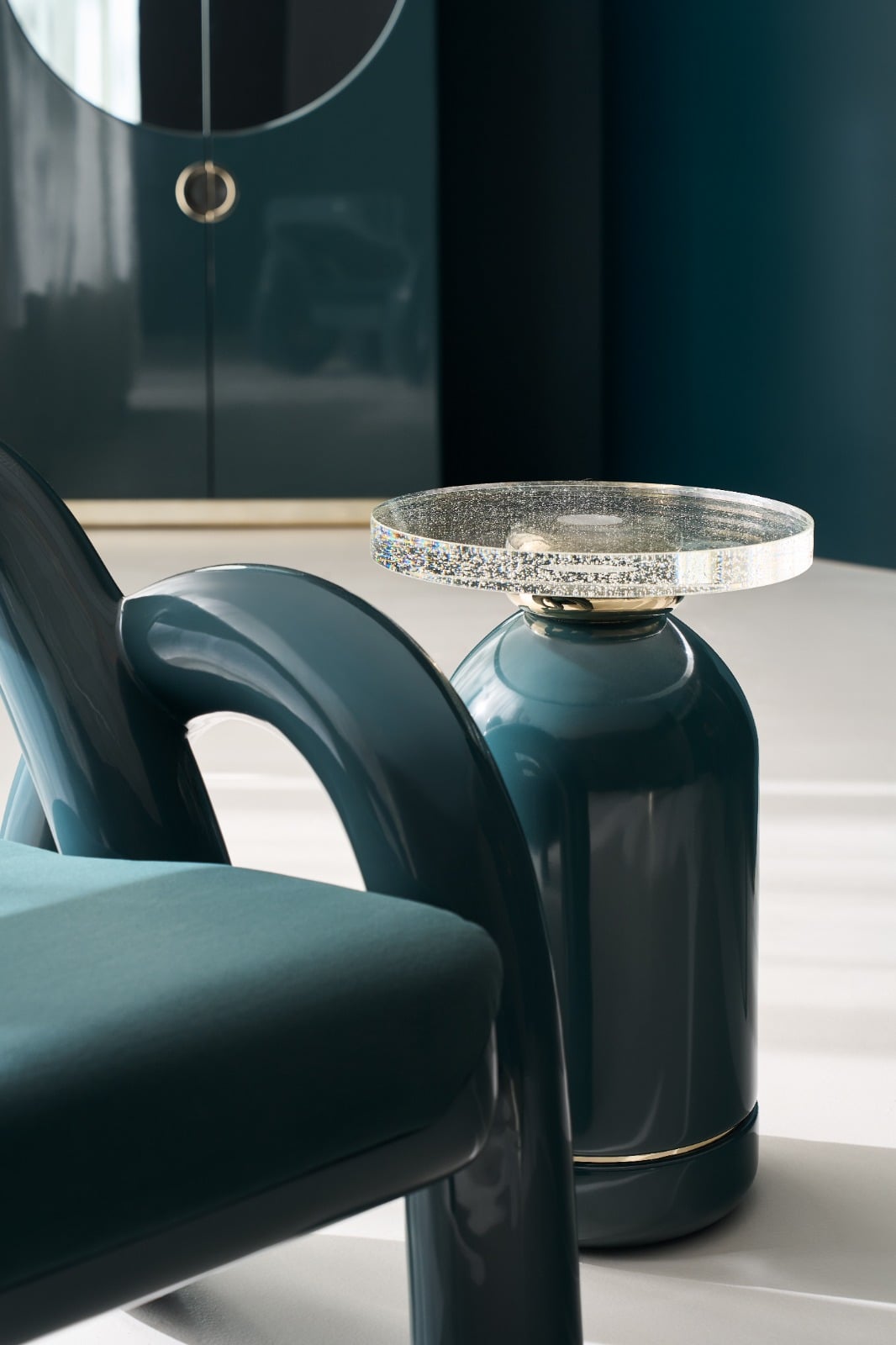 Gelee Round Accent Table in Apatite