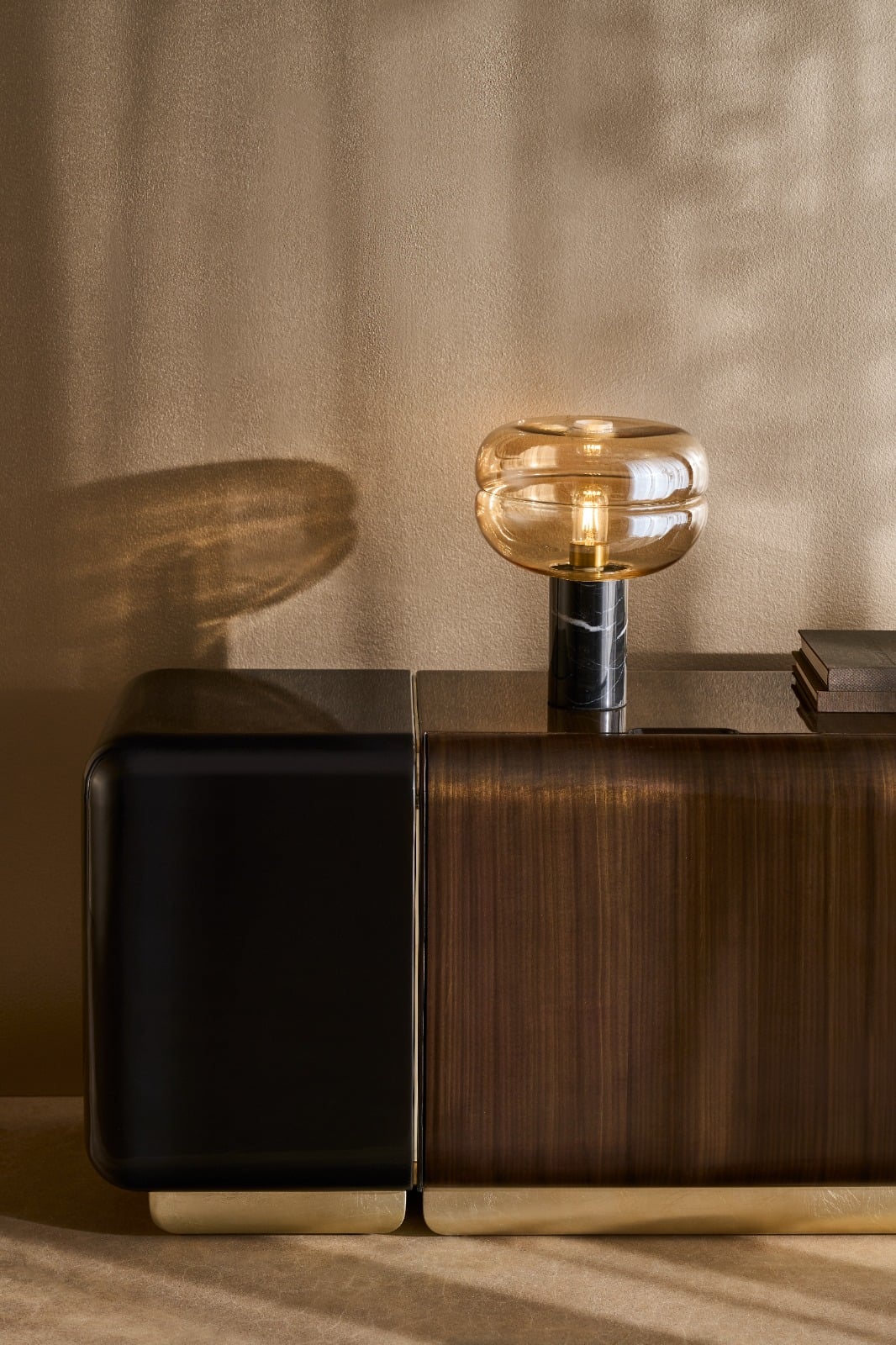 Gelee Media Unit in Caramello