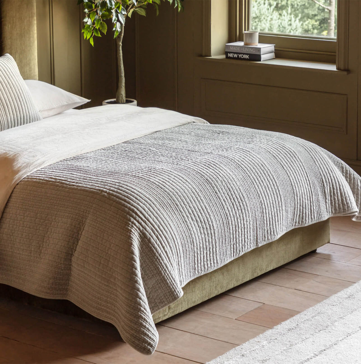 Cotton Velvet Stitched Bedspread in Taupe