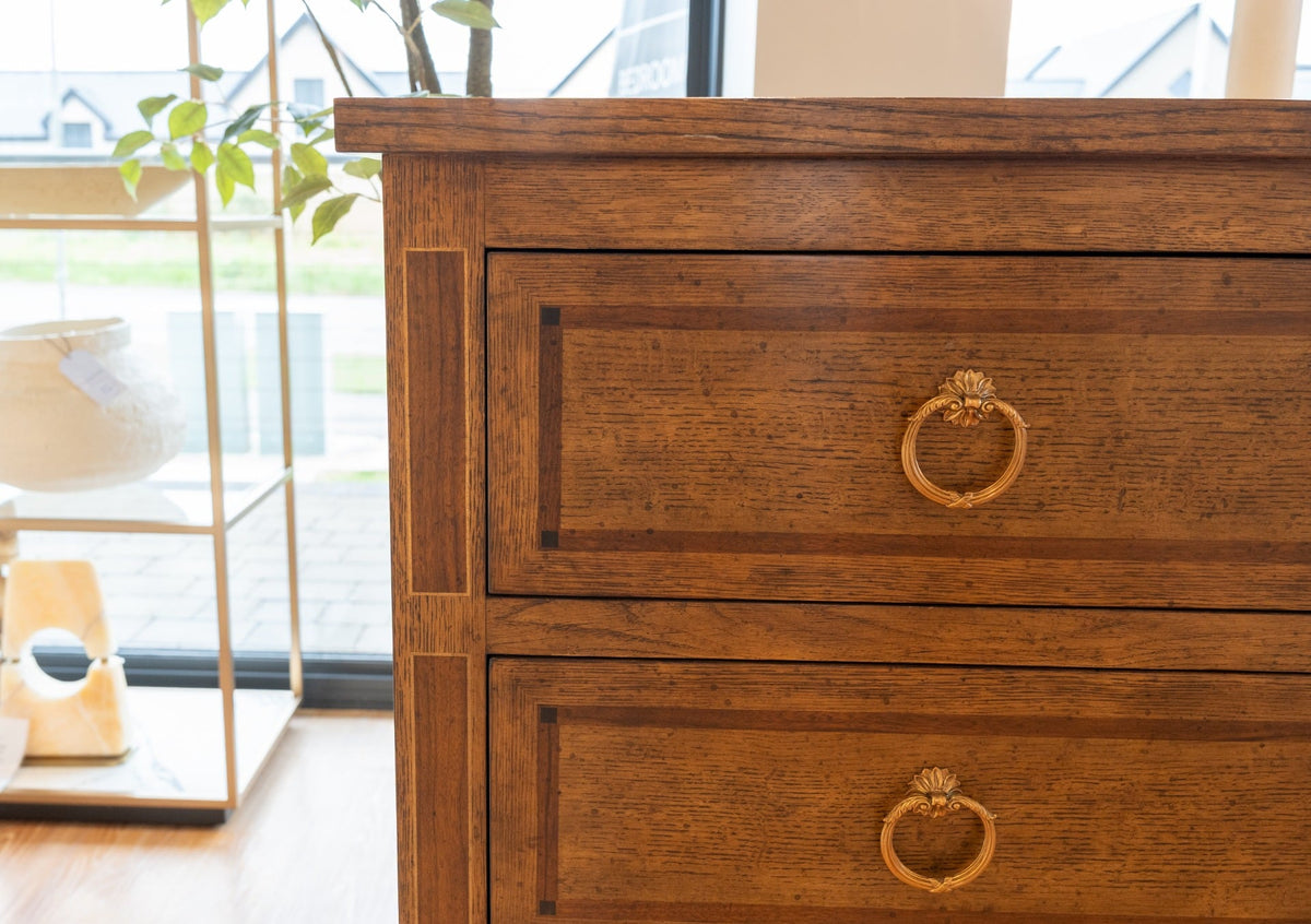 Outlet Rectangular English Brown Oak Chest of Drawers