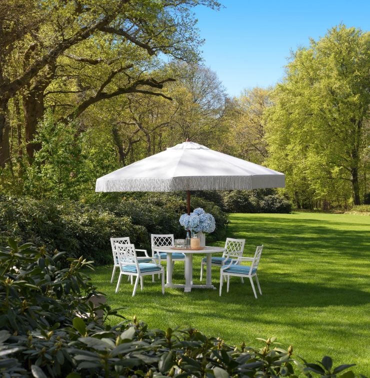 Bell Rive Round Indoor-Outdoor Dining Table in White - 160cm