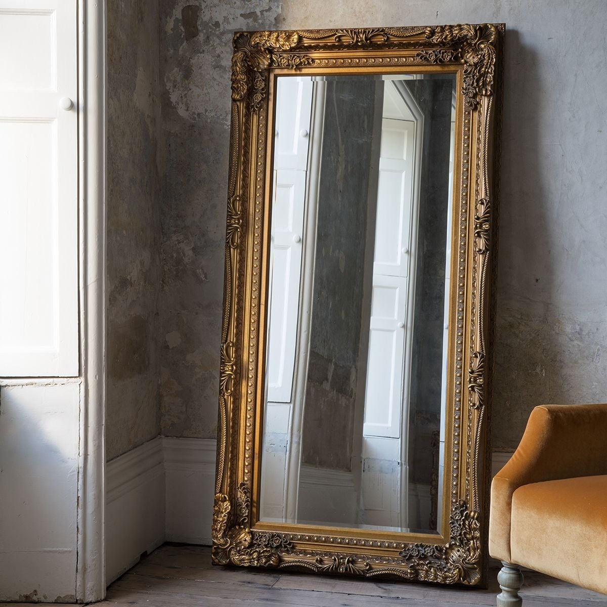 Gloucester Carved Floor Mirror in Gold