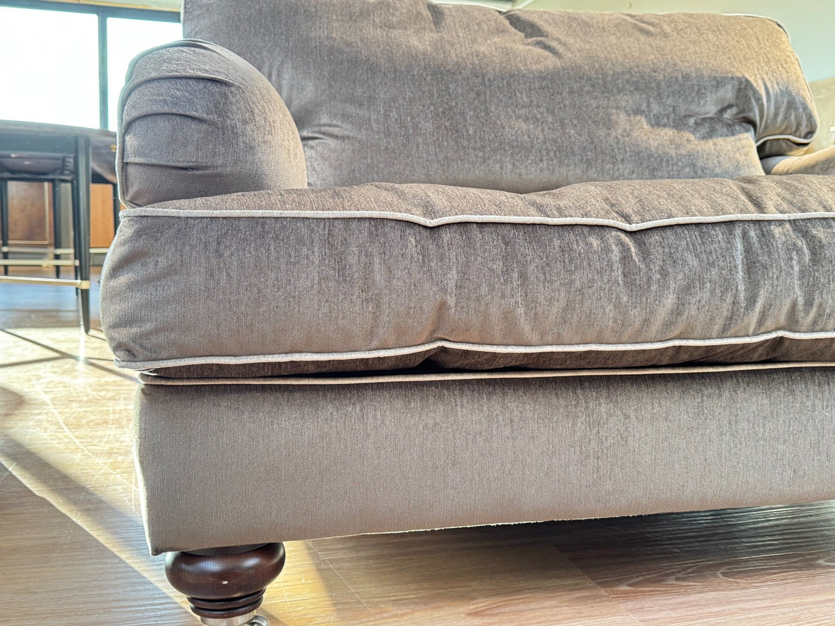 Outlet Duresta Belgrade Reading Chair in Odeon Bronze (R4)