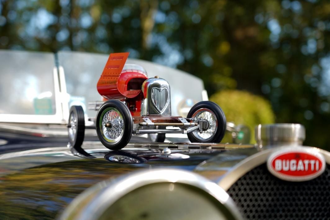 Red Bantam Midget
