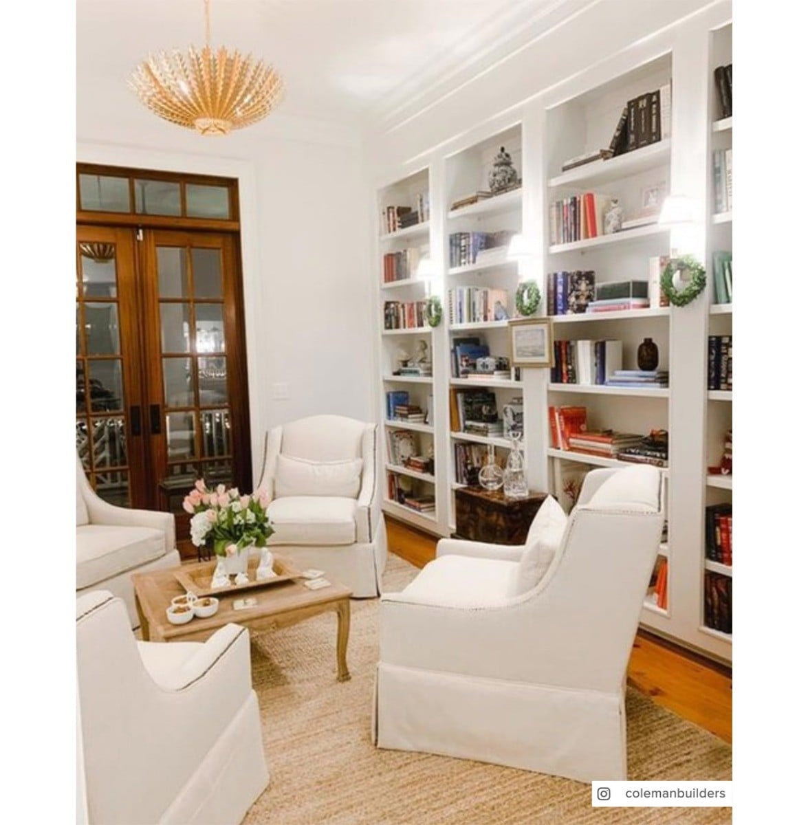 Hampton Medium Chandelier | Gild
