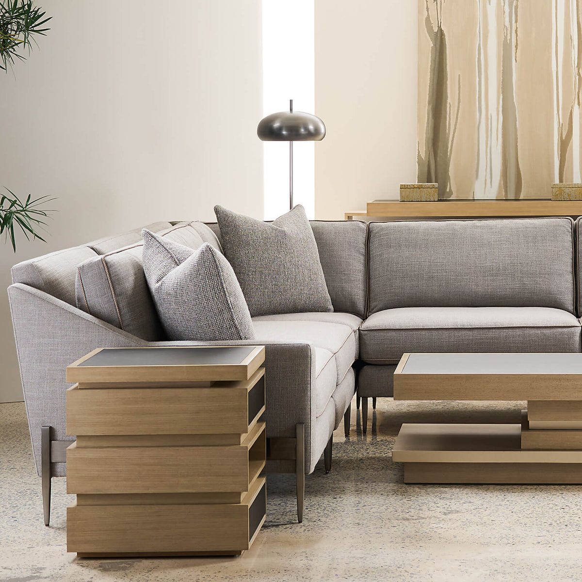La Moda End Table Petite