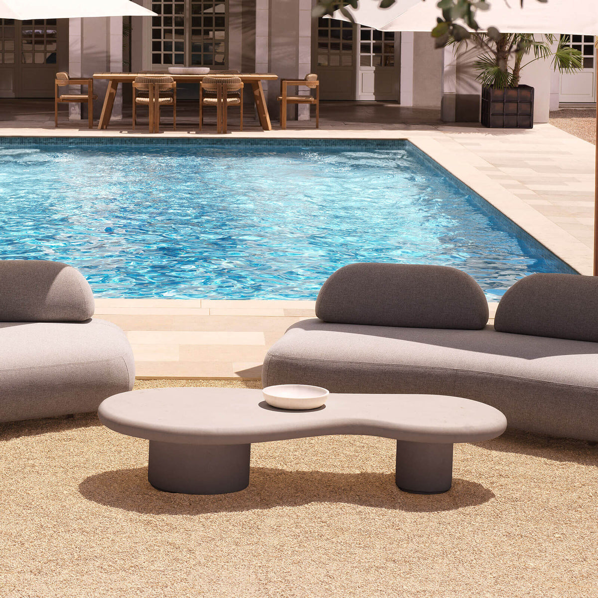 Erato Outdoor Coffee Table in Grey