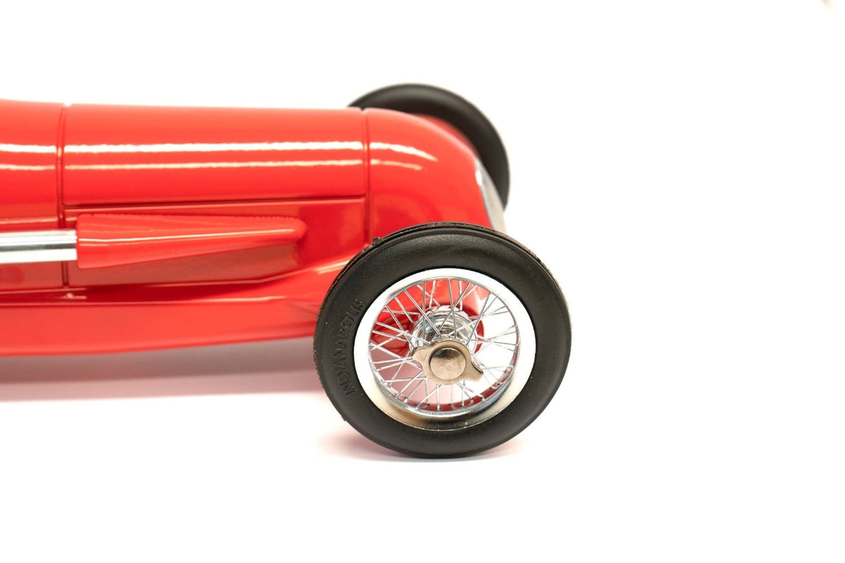Model 1930s Racing Car - Red Racer