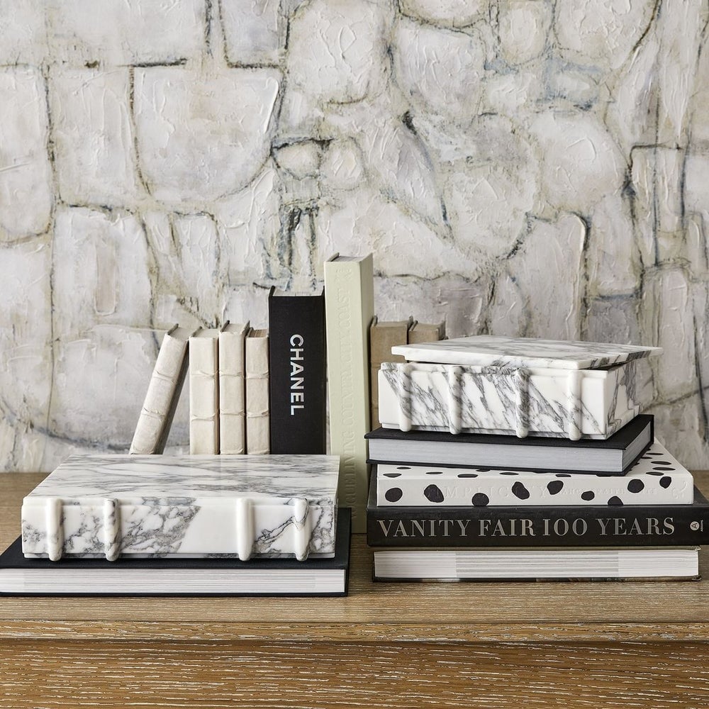 Novel Box in Arabescato Marble Large