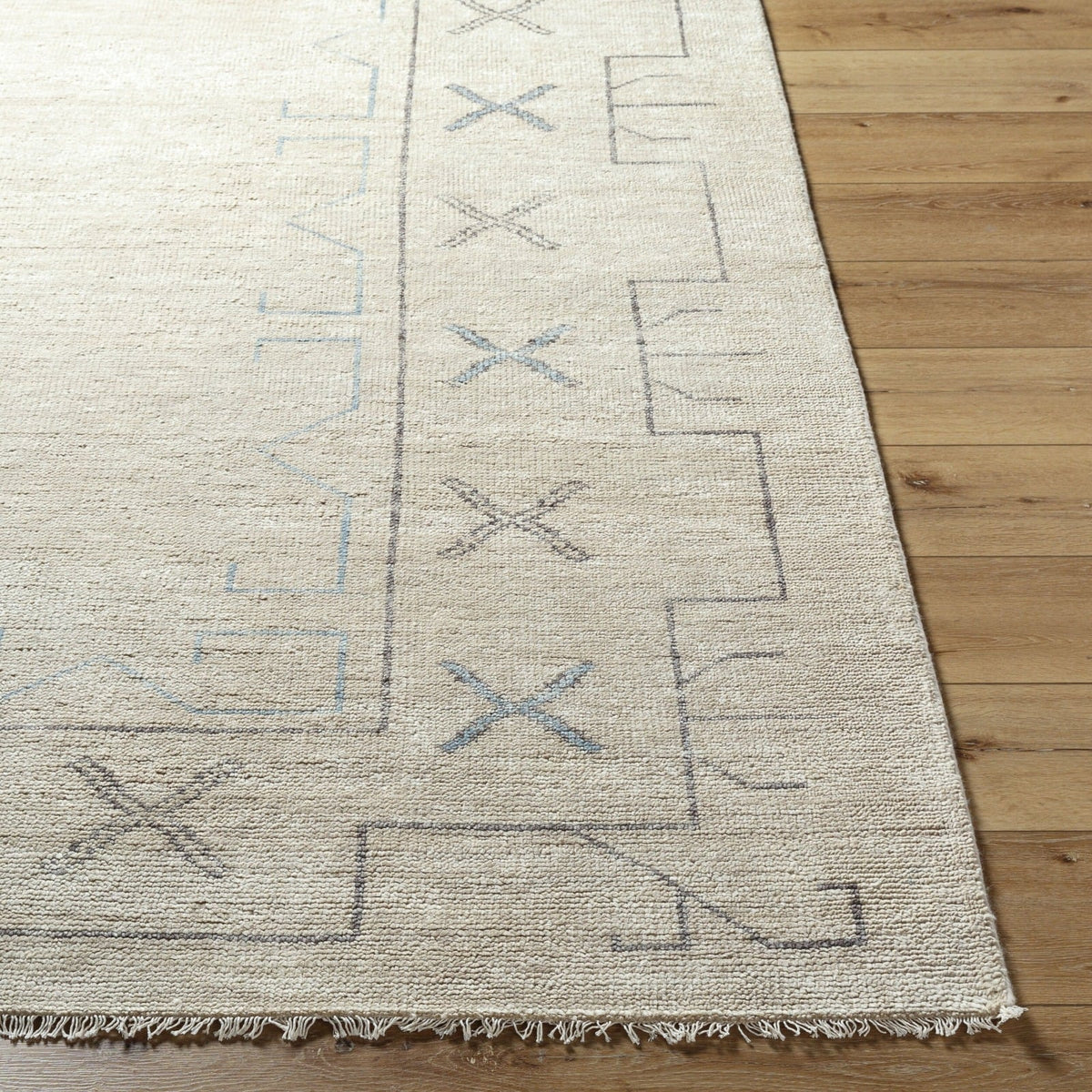 Riviera Hand Knotted Rug in Light Neutral - 274 x 183 cm