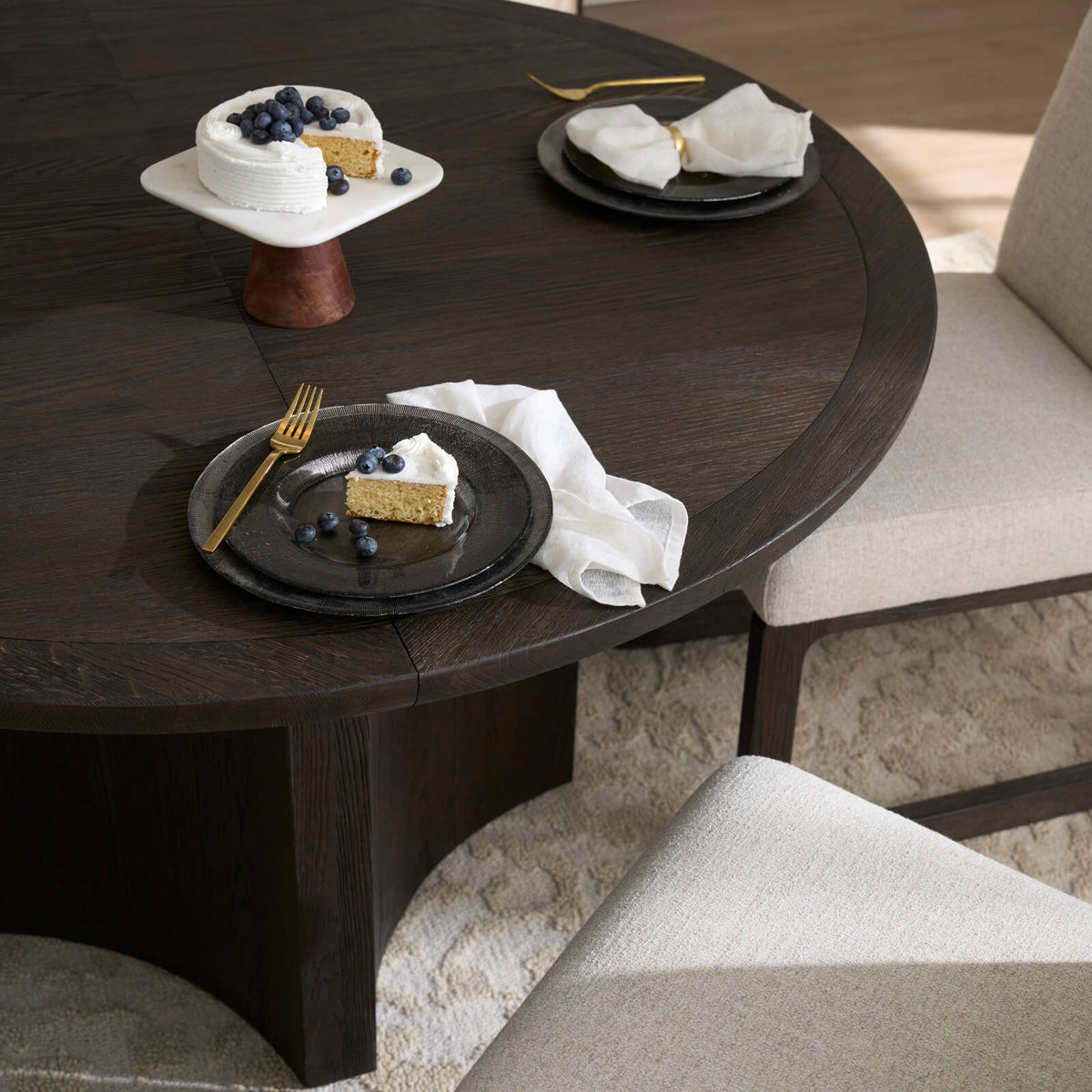 Sable Round Extending Dining Table - 137-183cm