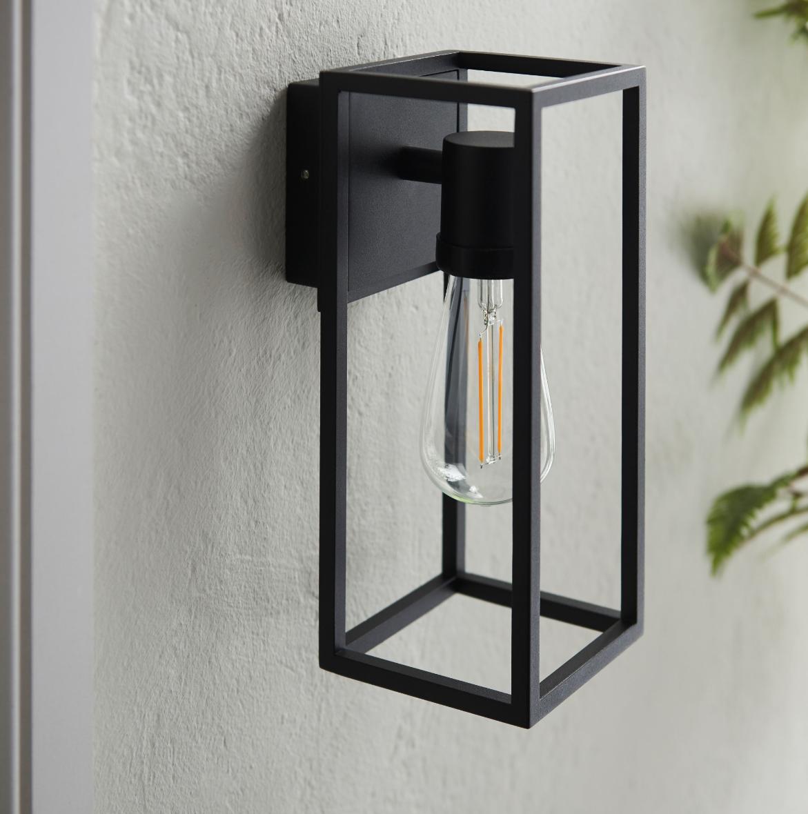 Claro Outdoor Wall Light