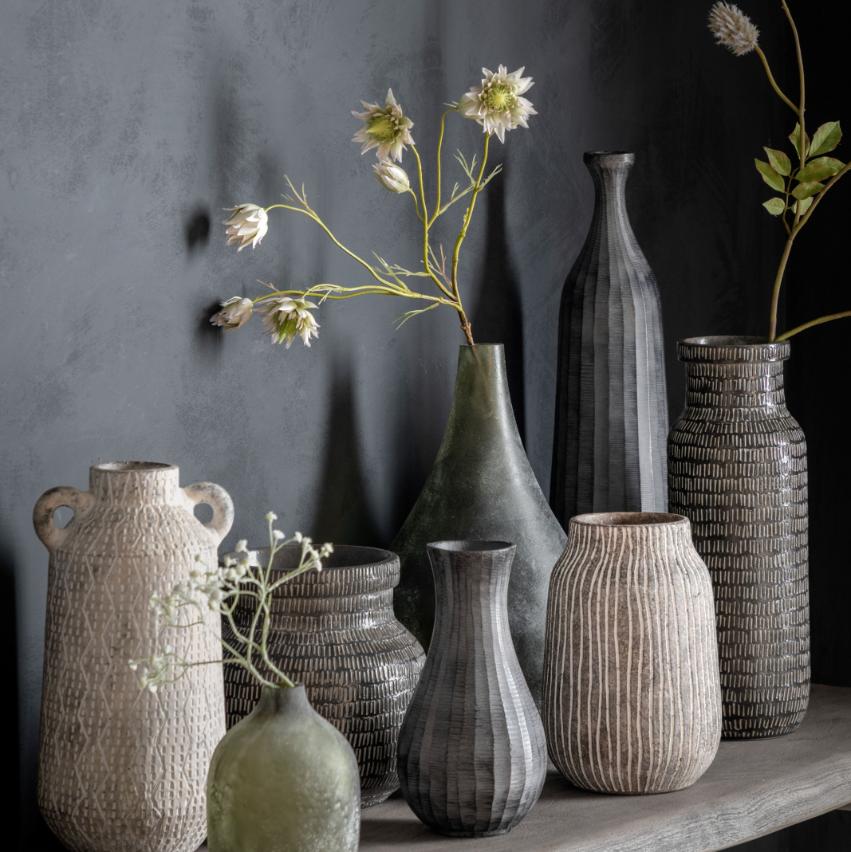 Eastern Vase Tall Black