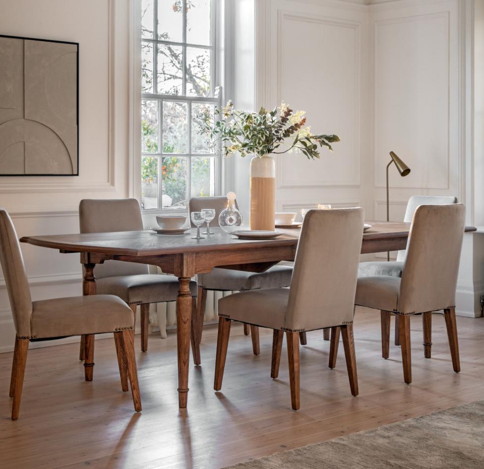 Windsor Extending Dining Table - 215-260cm