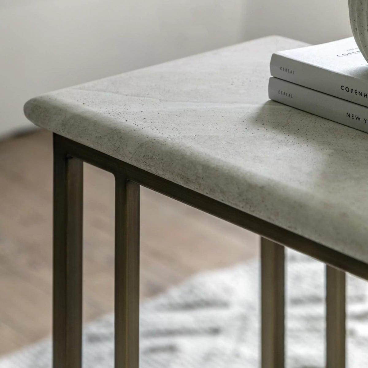Ellegra Supper Table