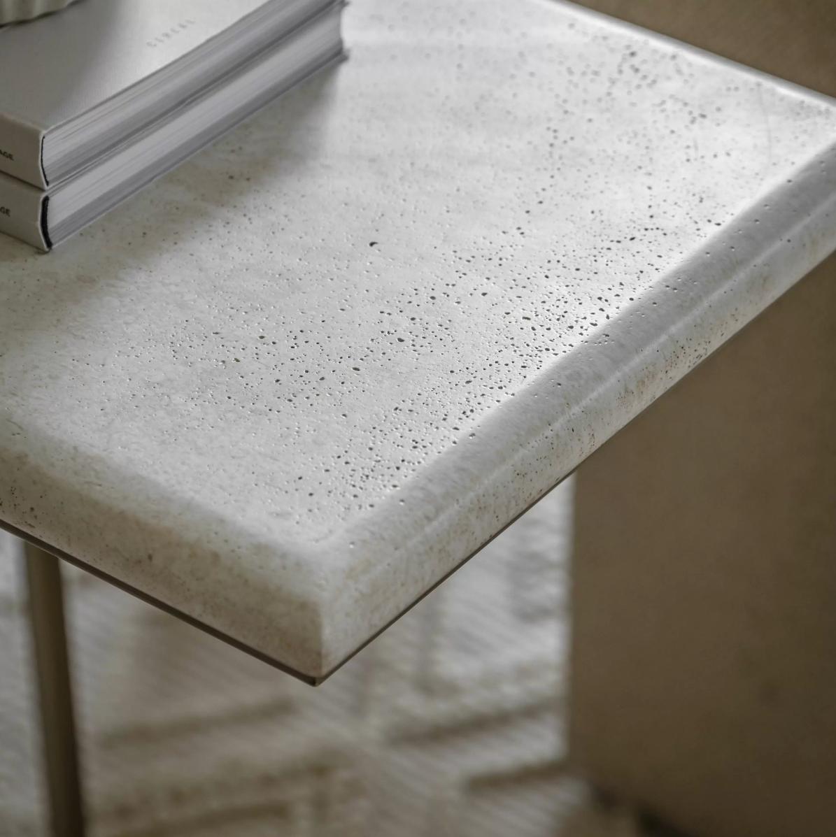 Ellegra Supper Table