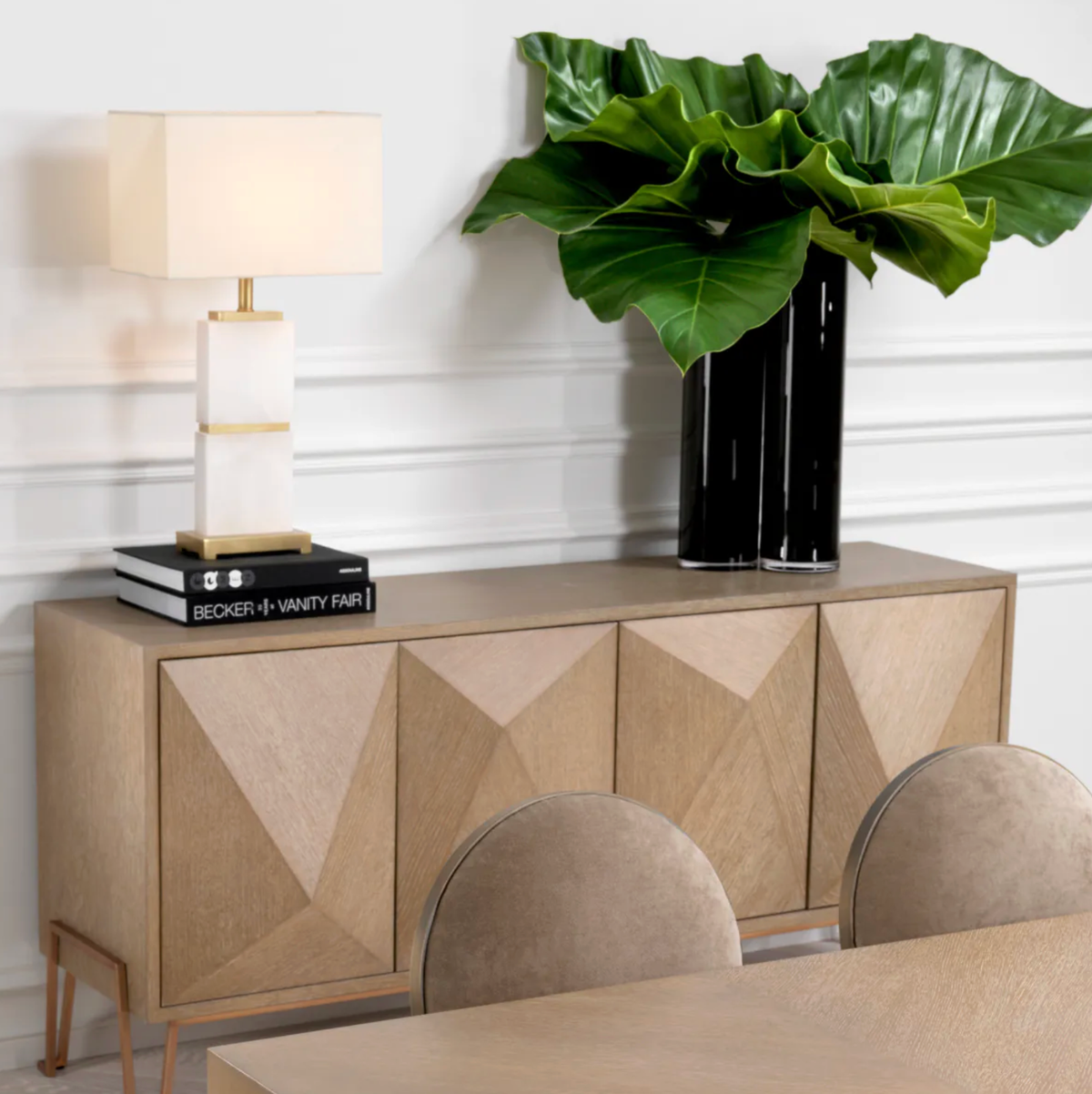 Robbins Table Lamp
