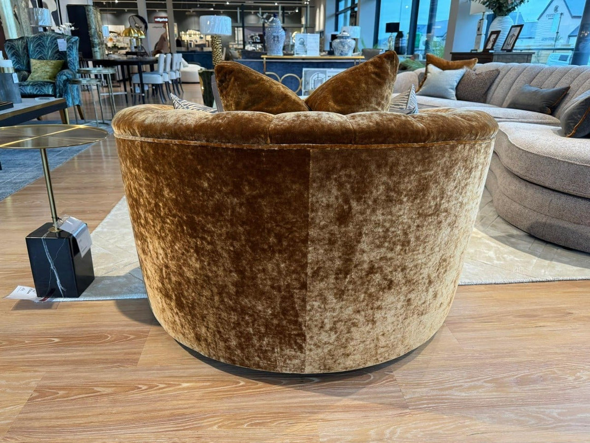 Outlet Duresta Bardot Swivel Chair in Rembrandt Velvet Gold Ochre