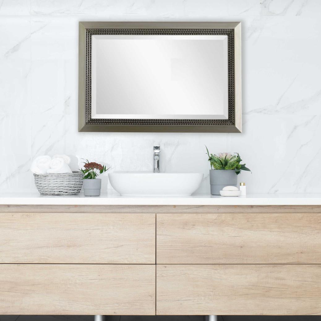 Beaded Lines Mirror Brushed Silver