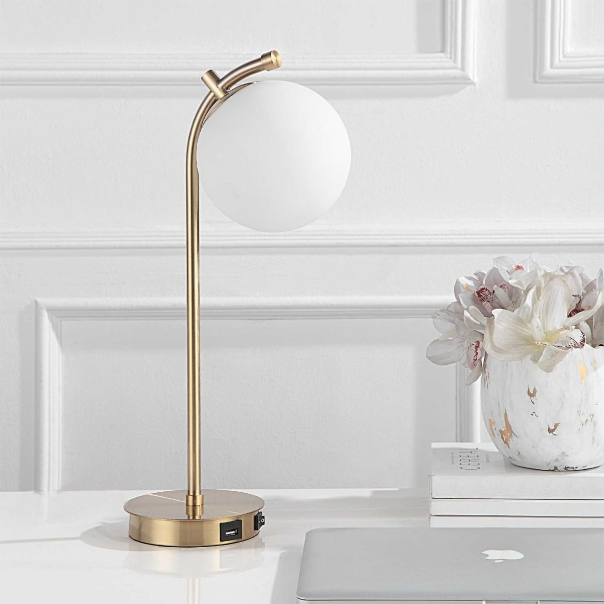 Droplet Table Lamp in Brass