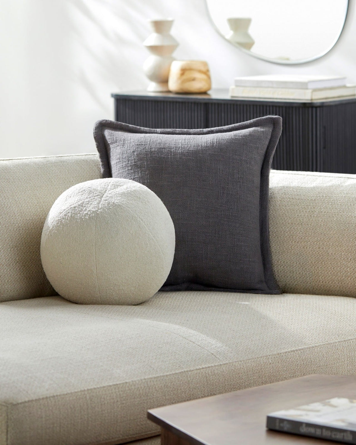 Winsten Knitted Cushion - 30 x 30 cm