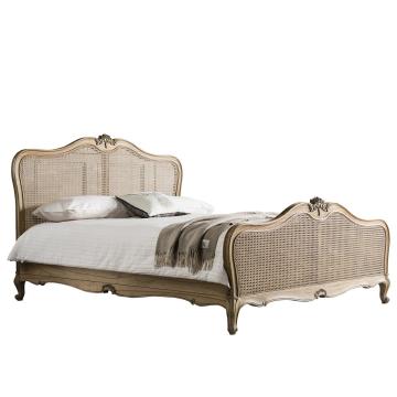 Pavilion Chic 6' Bed Chic in Weathered Wood